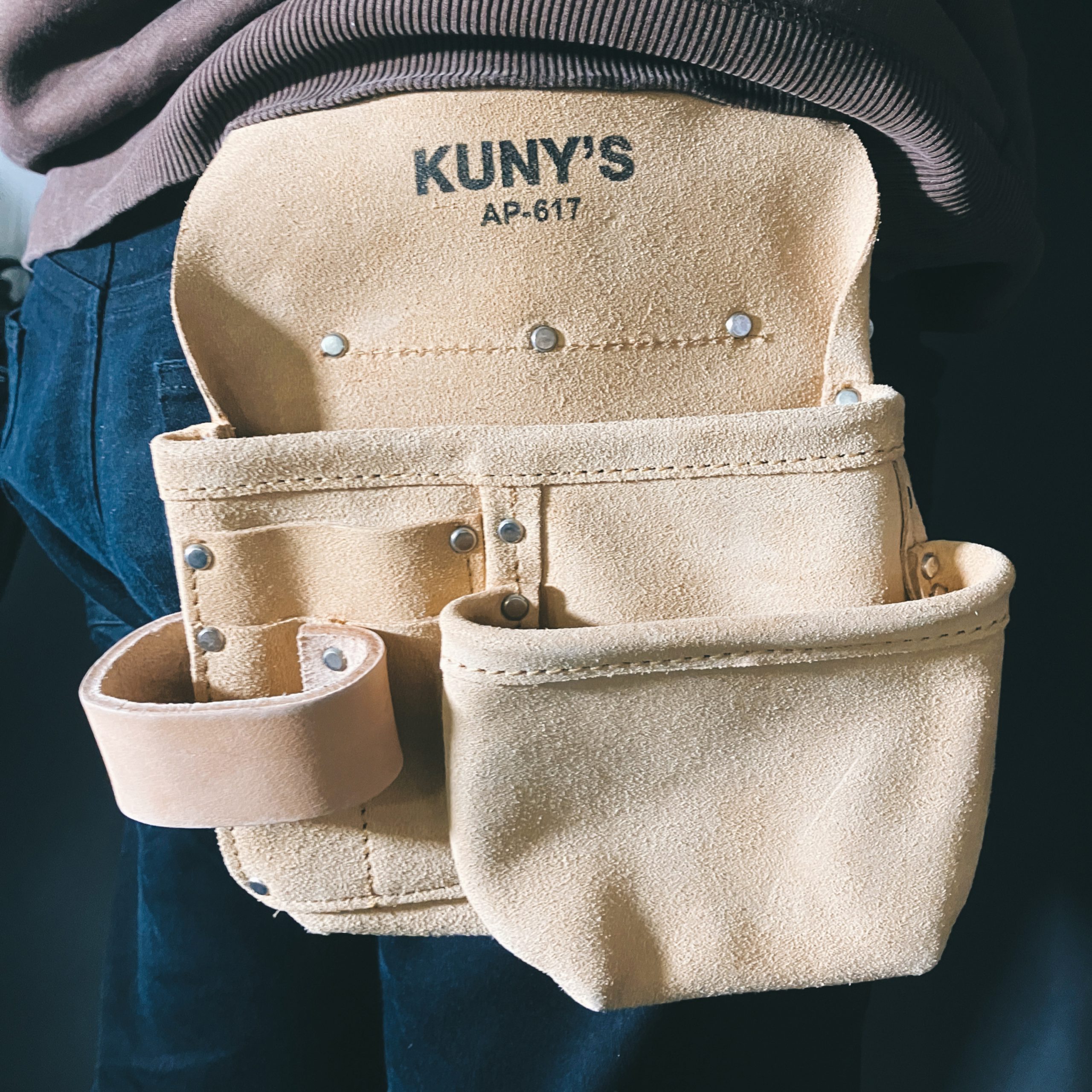 最大62％オフ！ Kuny's クニーズ AP-617 腰袋片側 スプリットレザー 245g